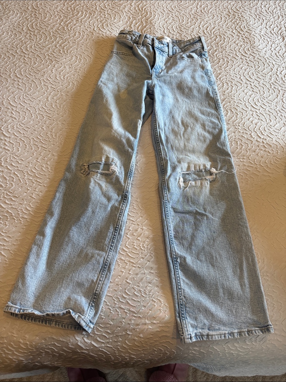 Abercrombie Kids Light Wash Distressed Straight-Leg Jeans